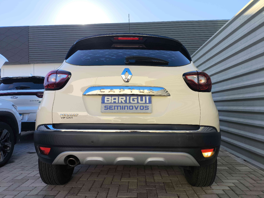 renault captur 1.6 16v sce flex intense x-tronic 4p automatico 2019