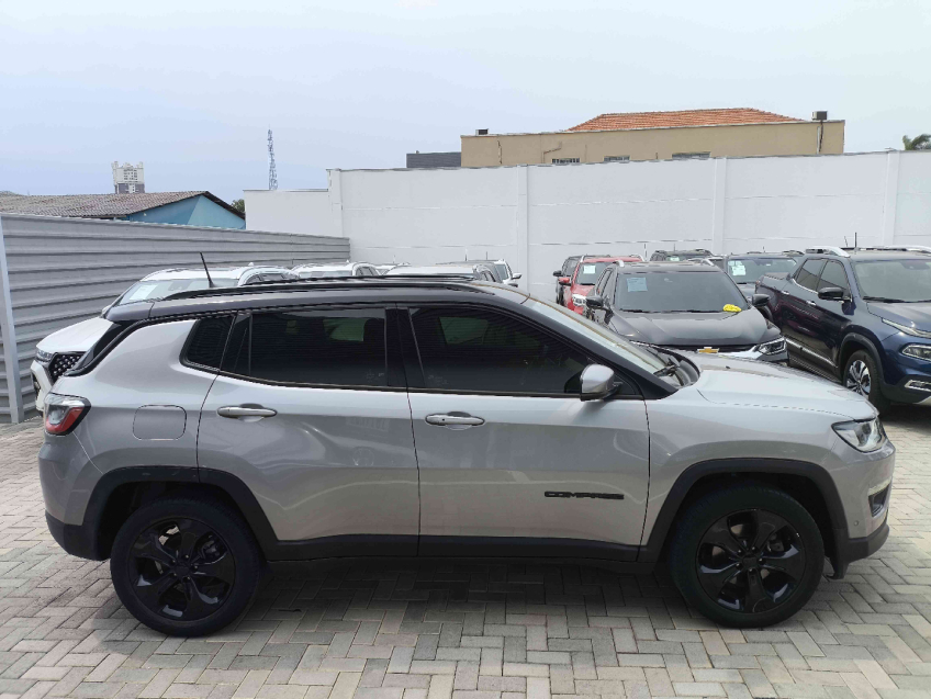 jeep compass 2.0 16v flex longitude automatico 4p 2020
