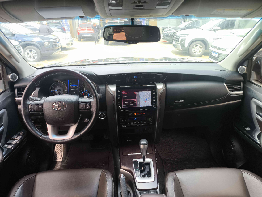 toyota hilux sw4 2.7 srv 7 lugares 4x2 16v flex 4p automatico 2.0 2020