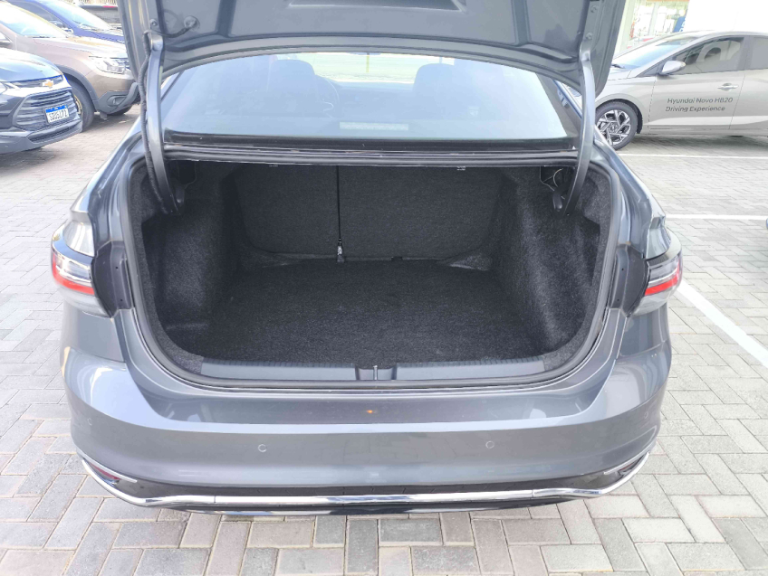 volkswagen virtus 1.0 200 tsi highline automatico flex 4p 2023