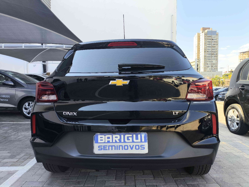 chevrolet onix 1.0 flex manual 2023