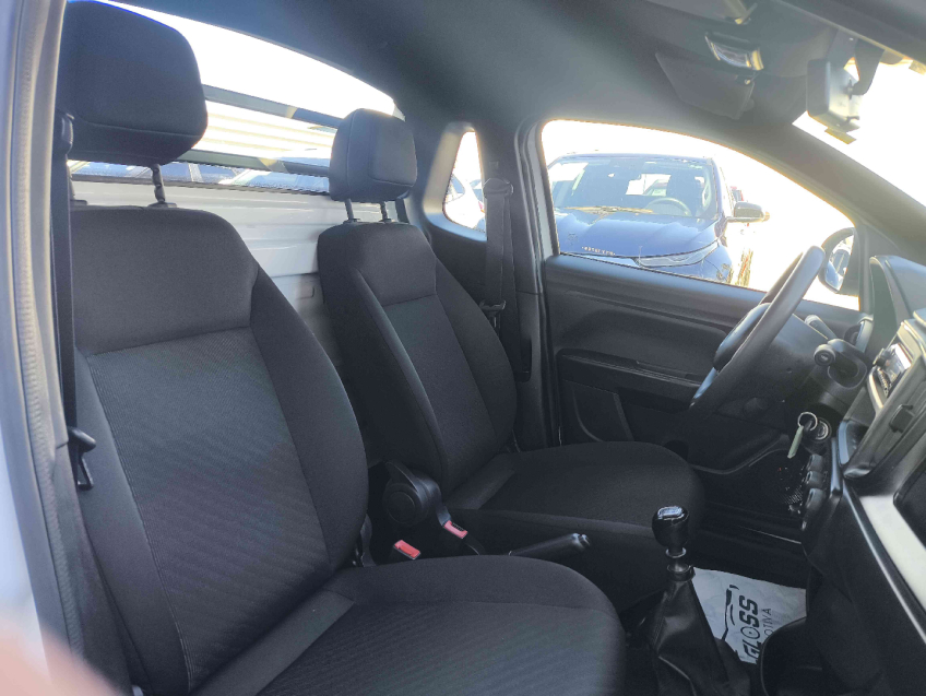 fiat strada 1.4 flex manual 2023