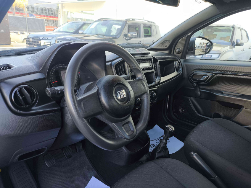 fiat strada 1.4 flex manual 2023