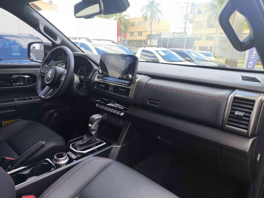 mitsubishi triton 2.4 diesel automatico 202614