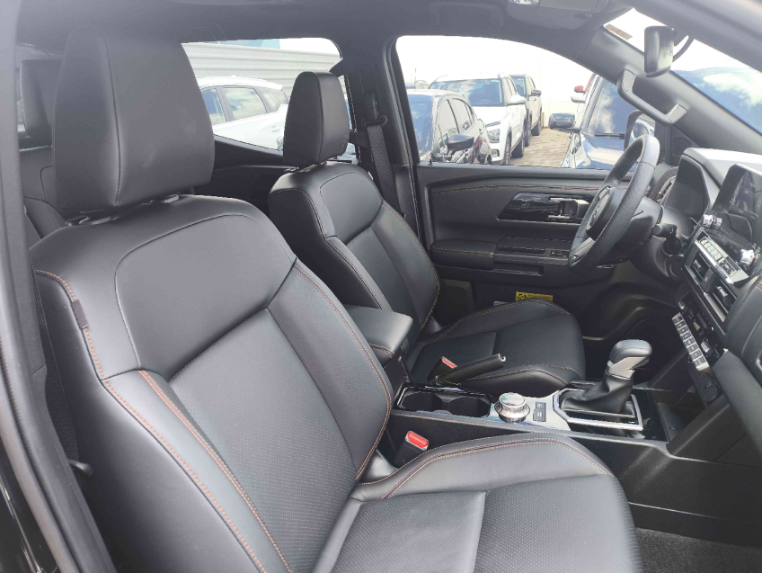 mitsubishi triton 2.4 diesel automatico 202613