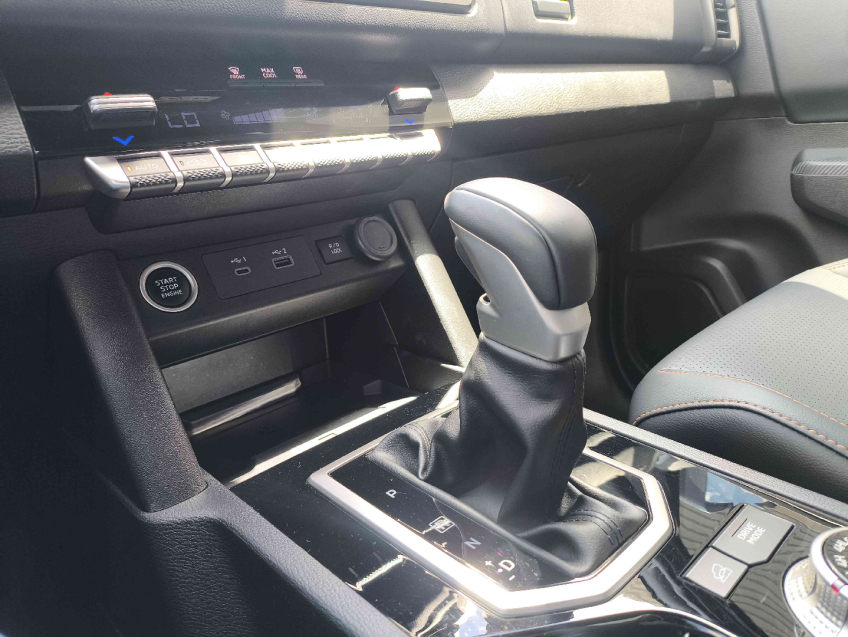 mitsubishi triton 2.4 diesel automatico 20265