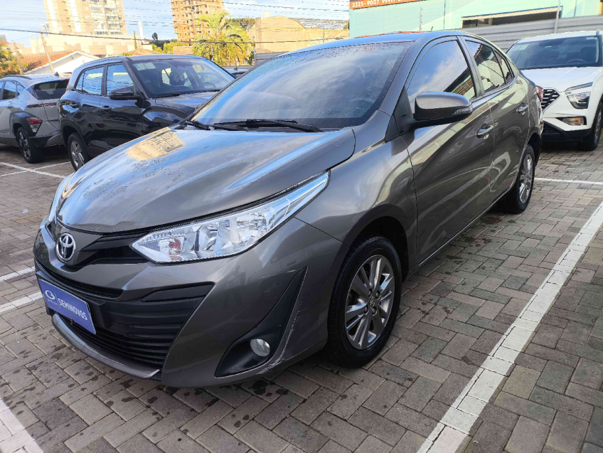 toyota yaris 1.5 flex 2020