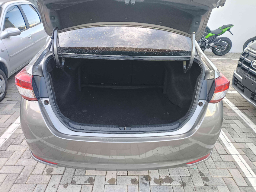 toyota yaris 1.5 flex 20209