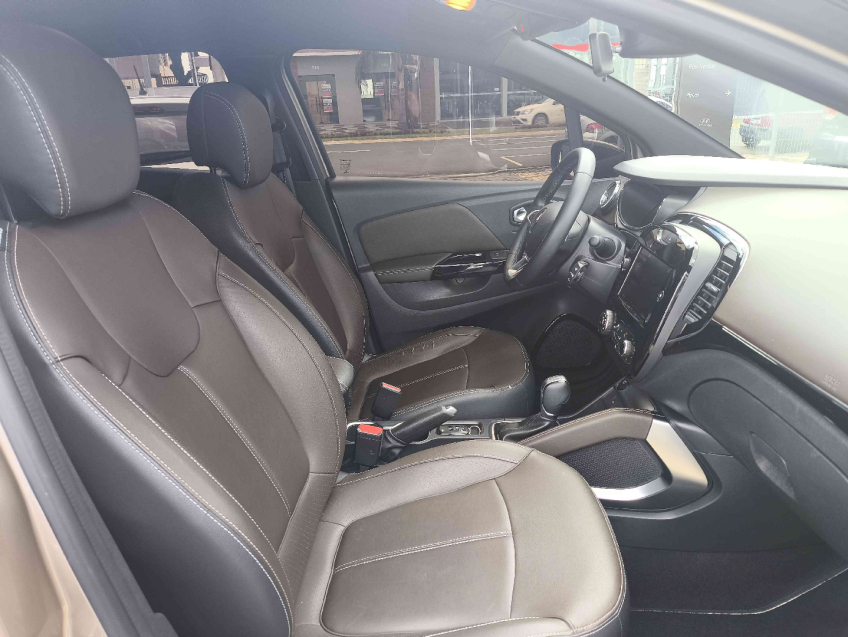 renault captur 1.3 flex automatico 202213