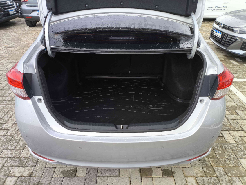 toyota yaris 1.5 flex automatico 202410