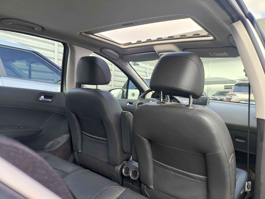 peugeot 408 1.6 gasolina automatico 201512