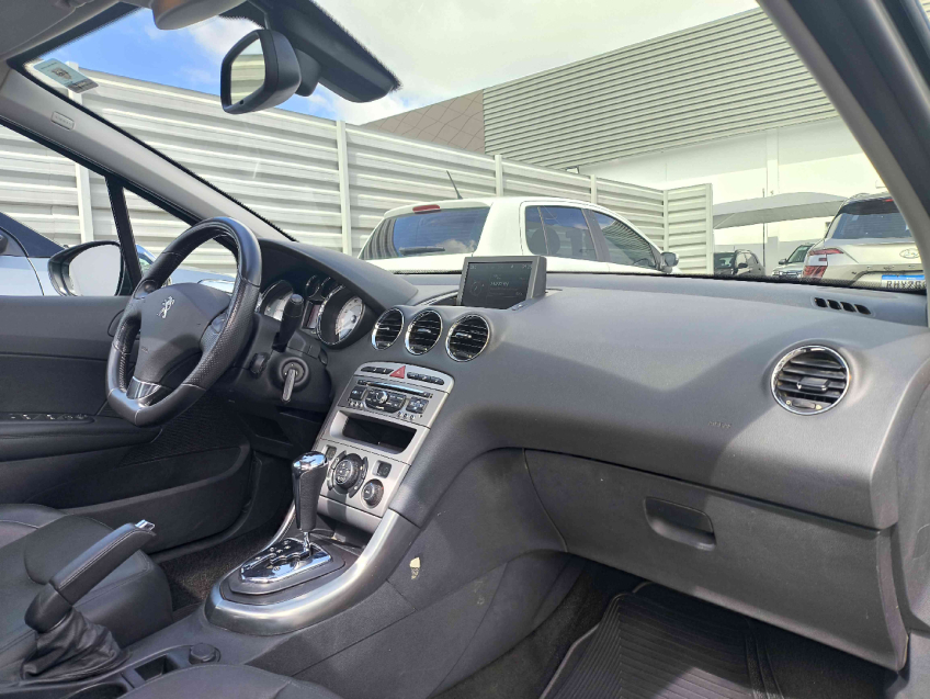 peugeot 408 1.6 gasolina automatico 201514