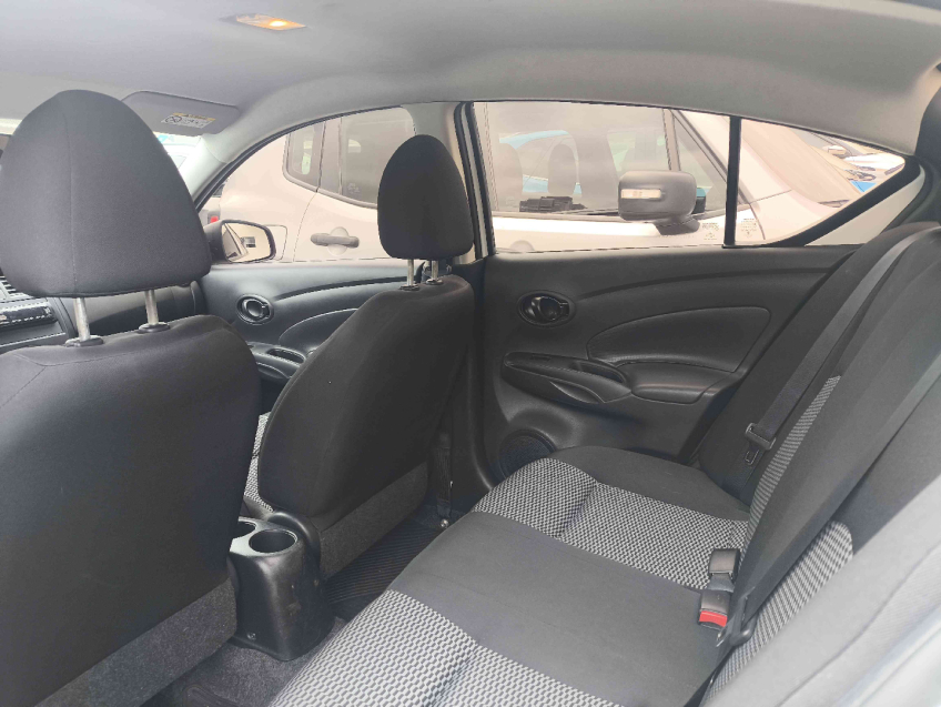 nissan versa 1.6 flex 20215