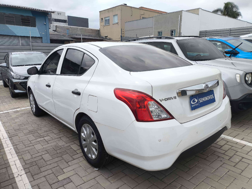nissan versa 1.6 flex 20216