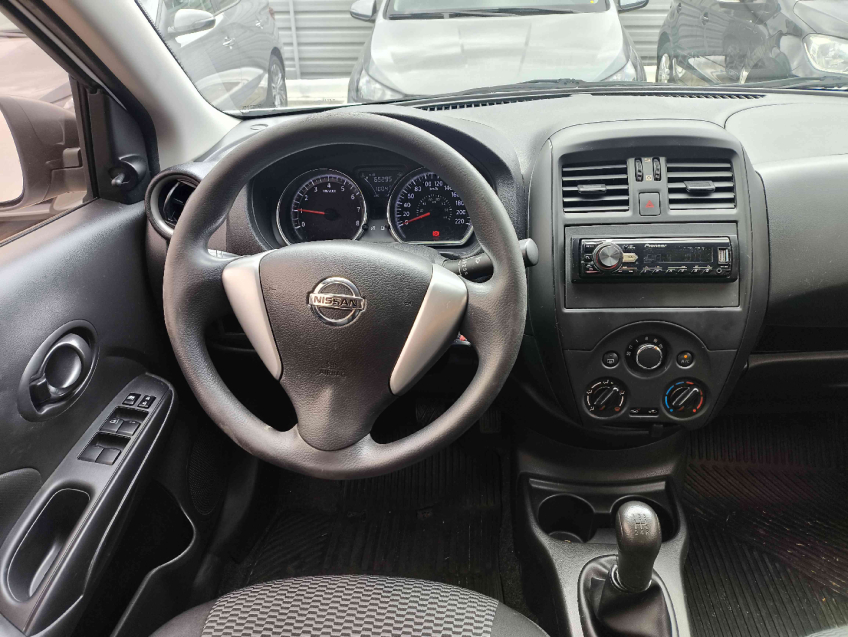 nissan versa 1.6 flex 20213