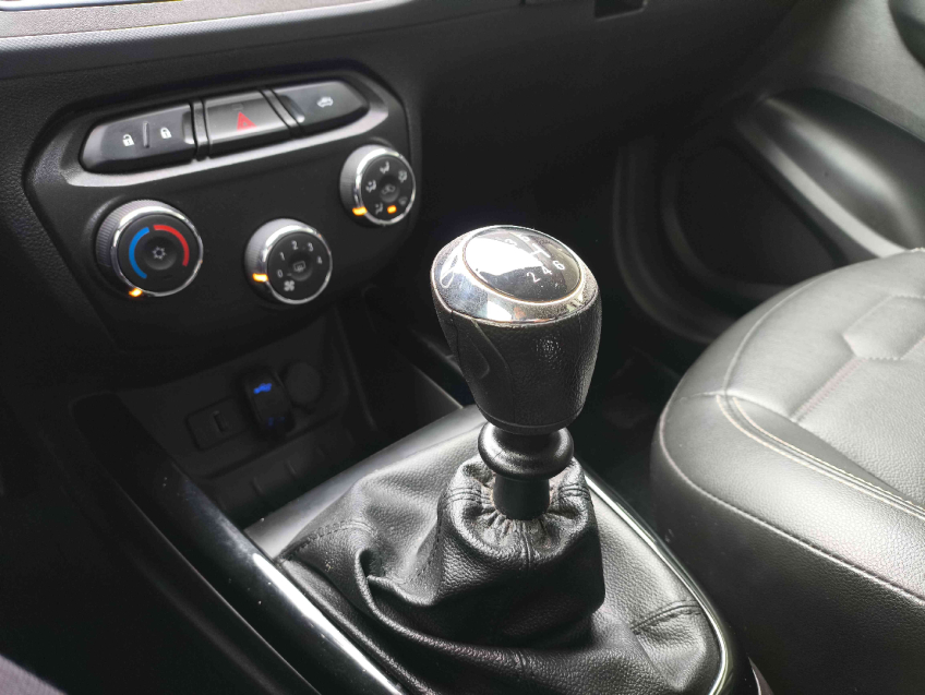 chevrolet onix 1.4 flex 20195