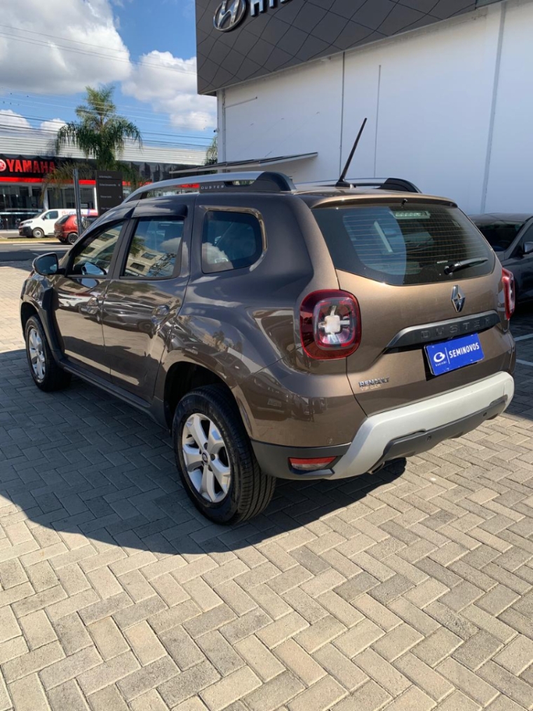 renault duster 1.6 16v sce flex iconic x-tronic 1.8 4p automatico 20215