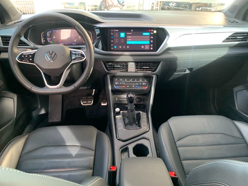 volkswagen taos 1.4 250 tsi total flex highline automatico 4p 202411
