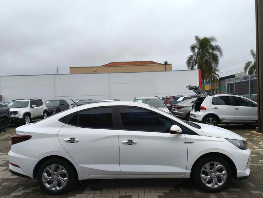 hyundai hb20s 1.0 12v flex comfort plus manual 4p 202411