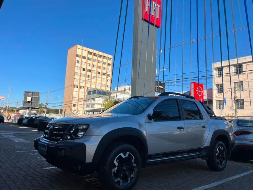 renault oroch 1.3 tce flex outsider x-tronic 5p automatico 20250