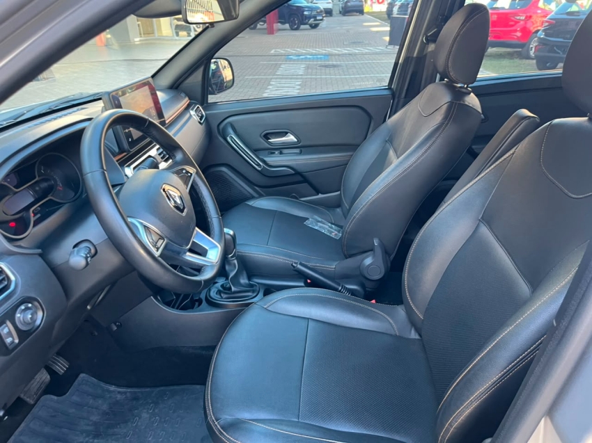renault oroch 1.3 tce flex outsider x-tronic 5p automatico 202515