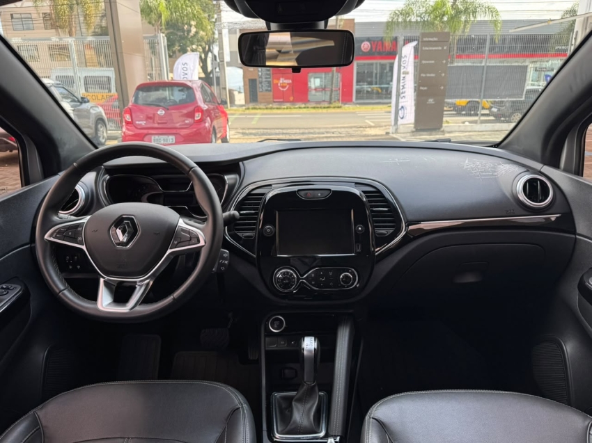 renault captur 1.3 tce flex intense x-tronic 4p automatico 20228