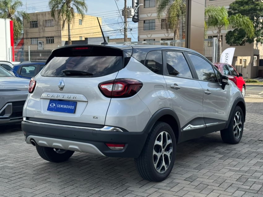 renault captur 1.3 tce flex intense x-tronic 4p automatico 20225