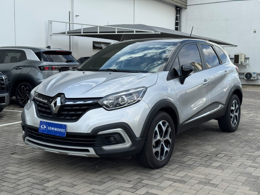 renault captur 1.3 tce flex intense x-tronic 4p automatico 20220