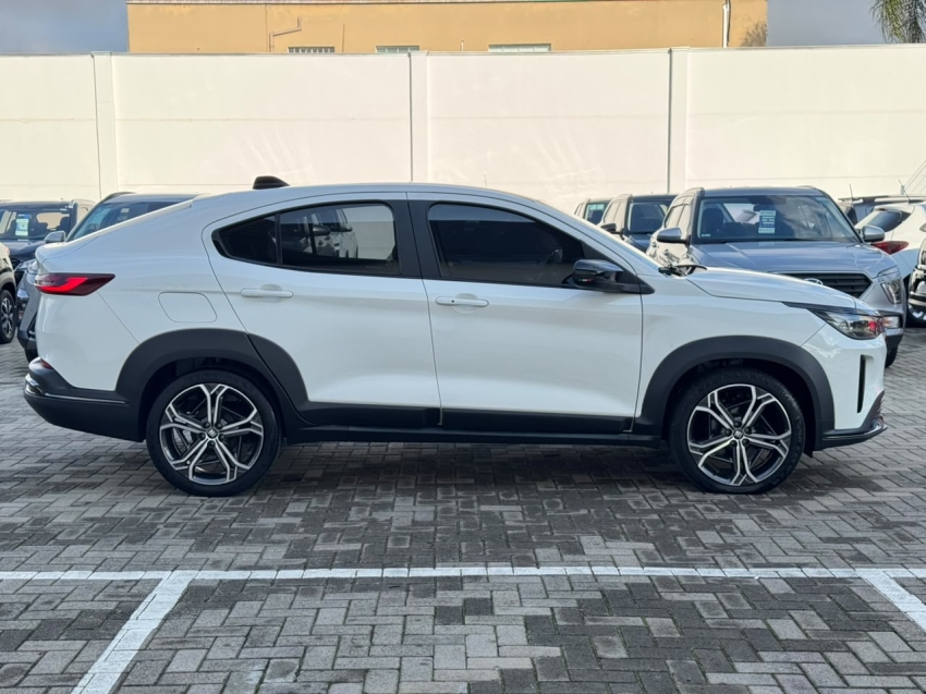 fiat fastback 1.0 turbo 200 flex impetus cvt 4p automatico 20242