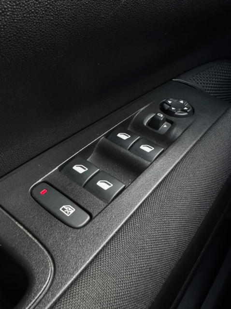 citroen c4 cactus 1.6 vti 120 flex feel eat6 4p automatico 202213