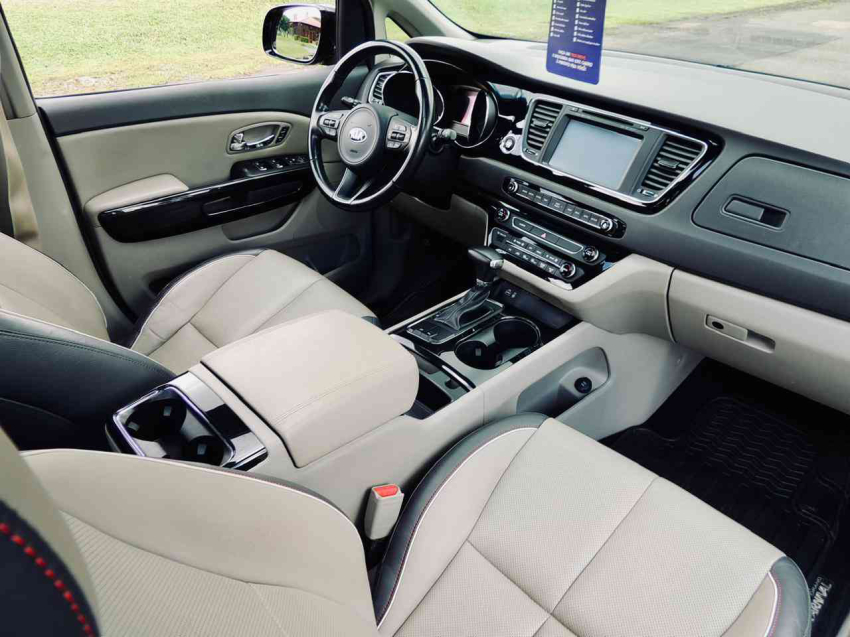 kia grand carnival ex 3.3 v6 24v at gasolina automatico 2018
