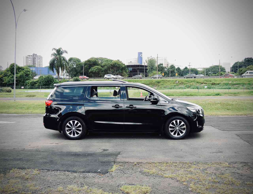 kia grand carnival ex 3.3 v6 24v at gasolina automatico 2018