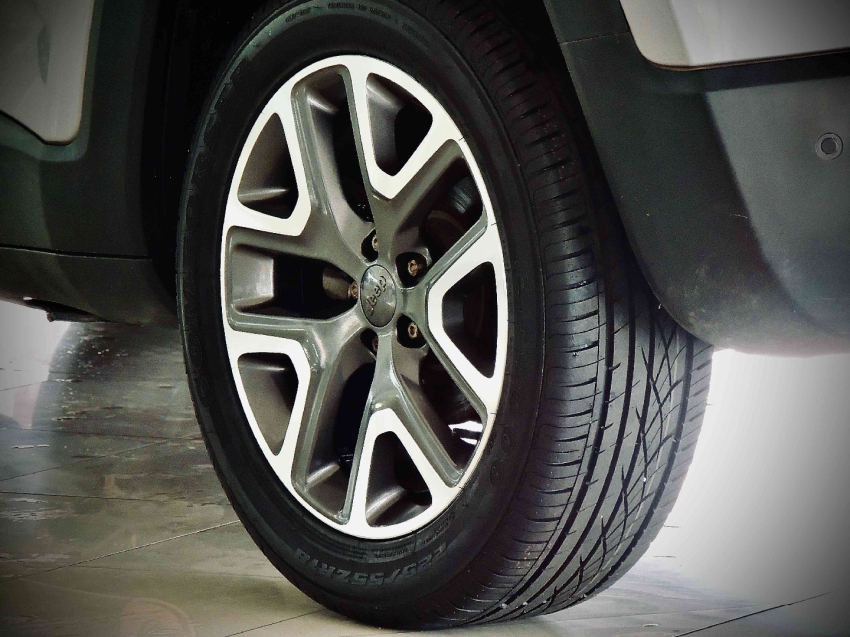 jeep renegade 1.8 16v flex longitude 4p automatico 2021