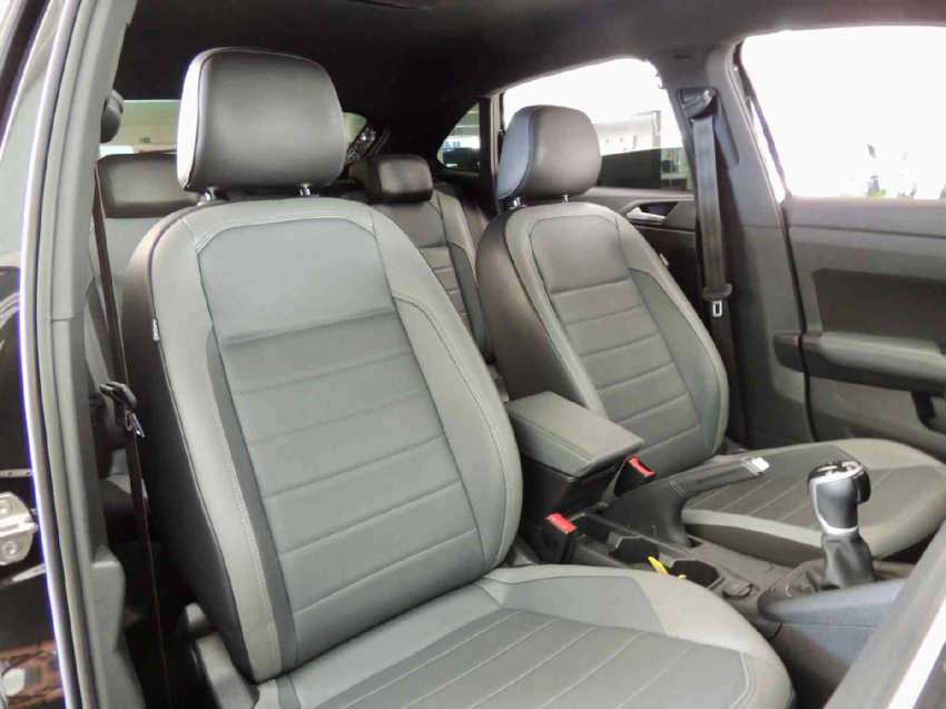 volkswagen nivus 1.0 200 tsi total flex highline automatico 4p 2024