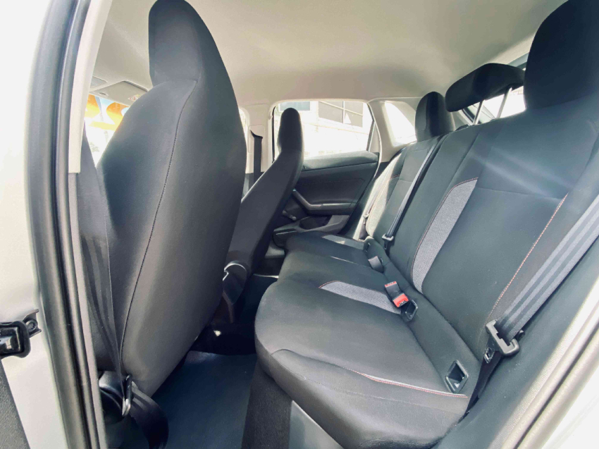 volkswagen polo 1.0 mpi track manual 2024
