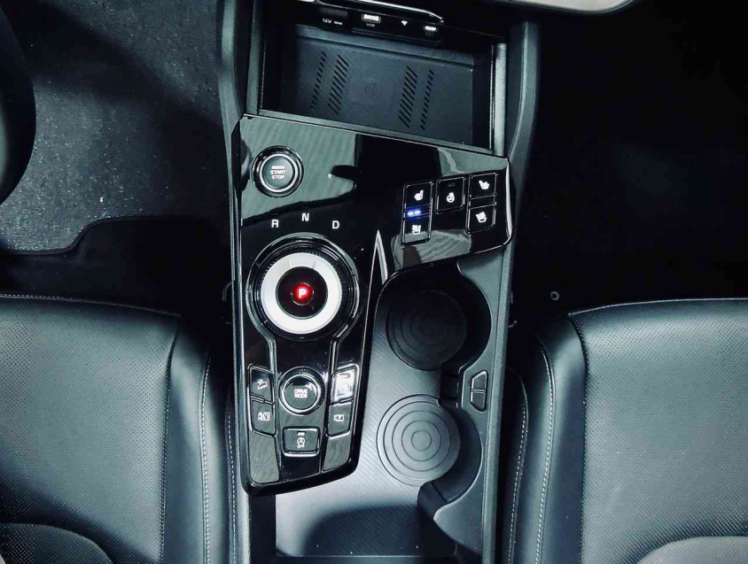 kia sportage 1.6 hibrido automatico 2024