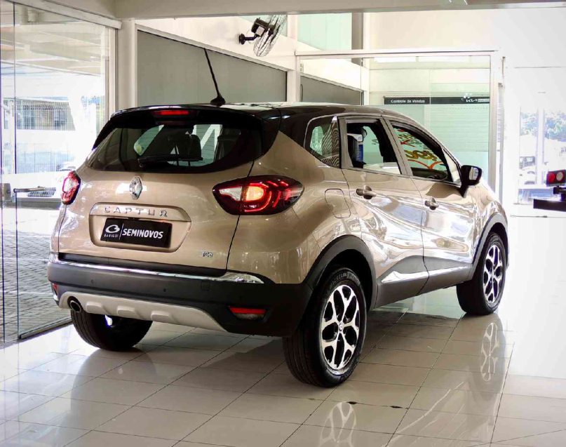 renault captur 1.3 tce flex intense x-tronic 4p automatico 2022