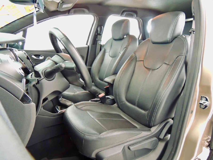 renault captur 1.3 tce flex intense x-tronic 4p automatico 2022