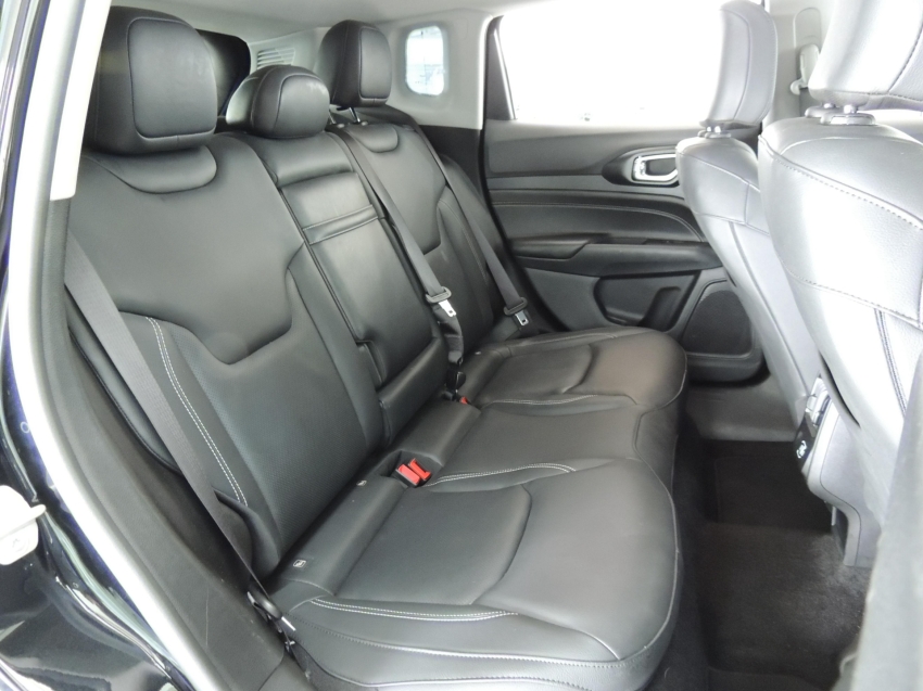 jeep compass 1.3 t270 turbo flex longitude at6 4p automatico 2024