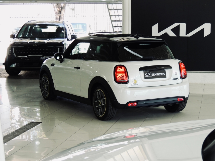mini cooper se top 2p eletrico 2.0 automatico 2024