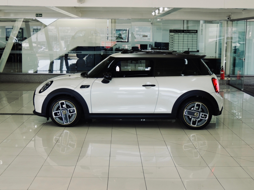 mini cooper se top 2p eletrico 2.0 automatico 2024