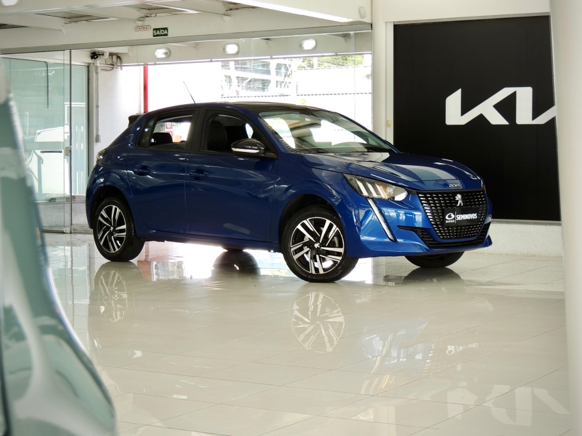 peugeot 208 1.0 turbo 200 flex griffe cvt 4p automatico 2024
