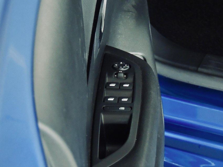 peugeot 208 1.0 turbo 200 flex griffe cvt 4p automatico 2024