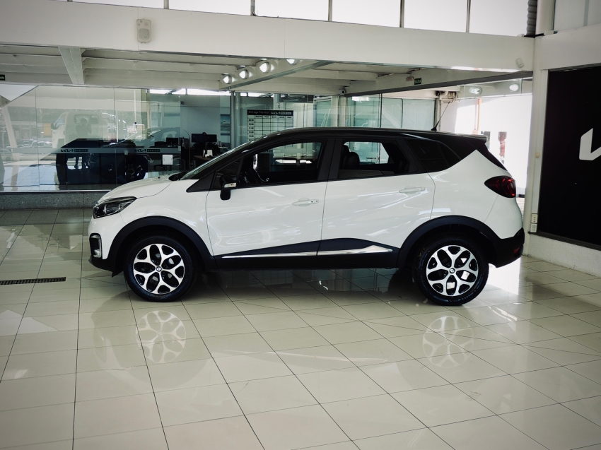 renault captur 1.6 16v sce flex intense x-tronic 4p automatico 2020