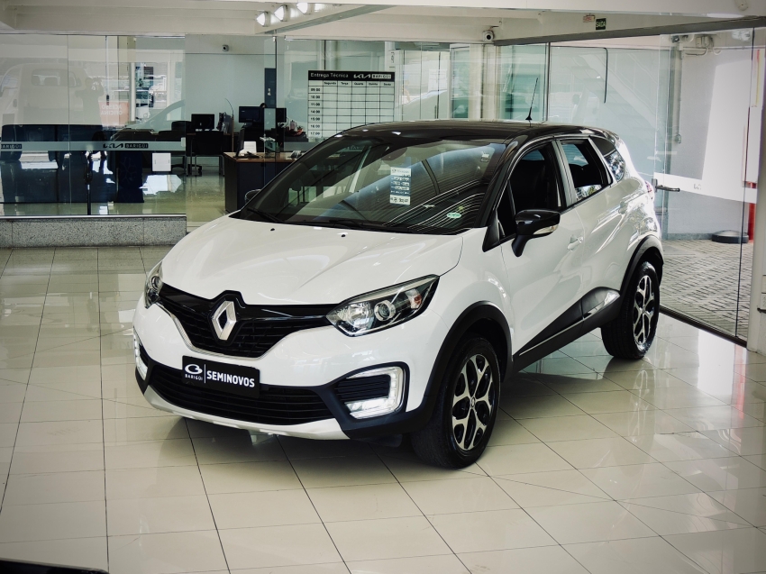 renault captur 1.6 16v sce flex intense x-tronic 4p automatico 2020