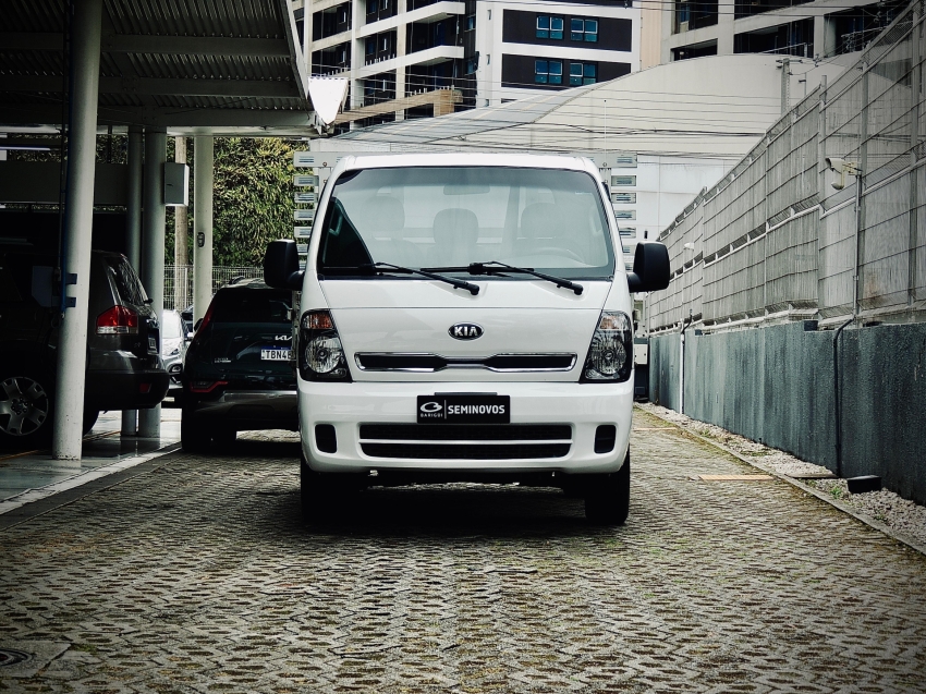 kia bongo 2.5 td diesel std cs manual 2p 2022