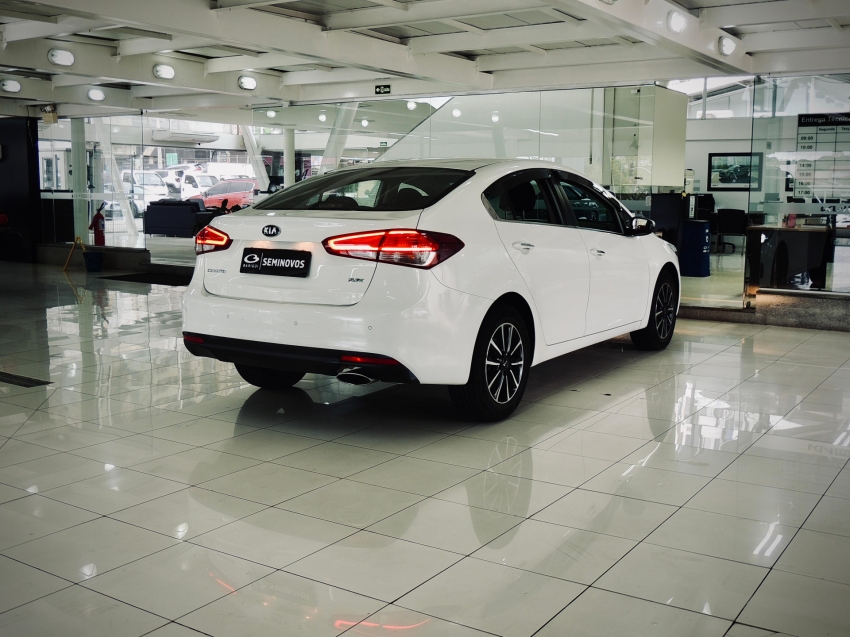 kia cerato 1.6 flex automatico 2018