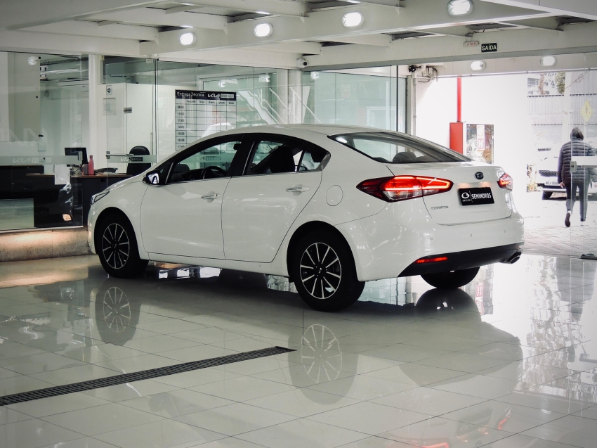 kia cerato 1.6 flex automatico 2018