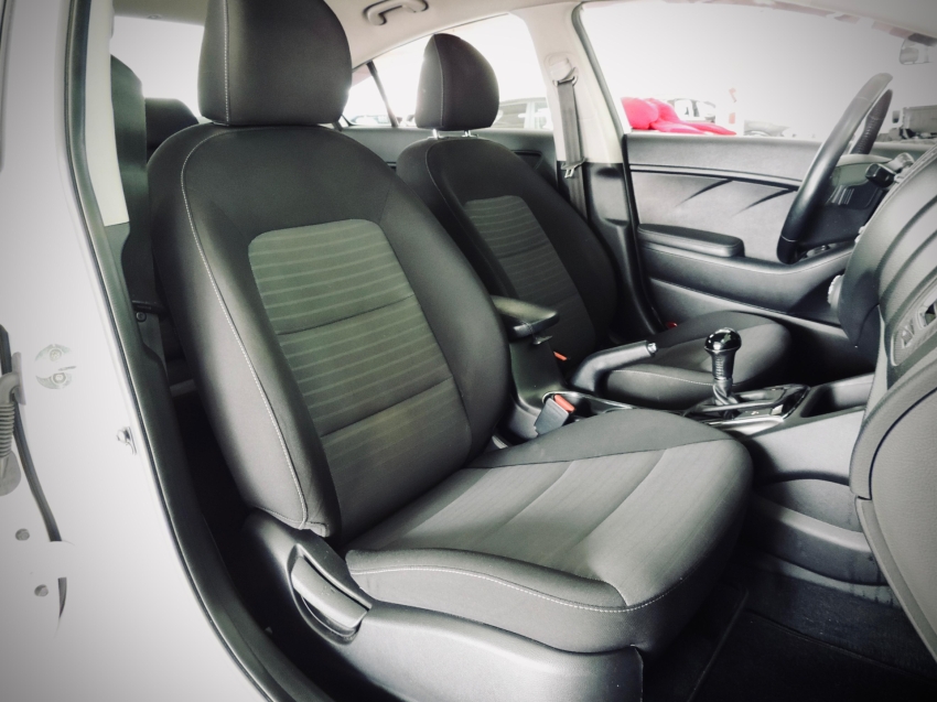 kia cerato 1.6 flex automatico 2018