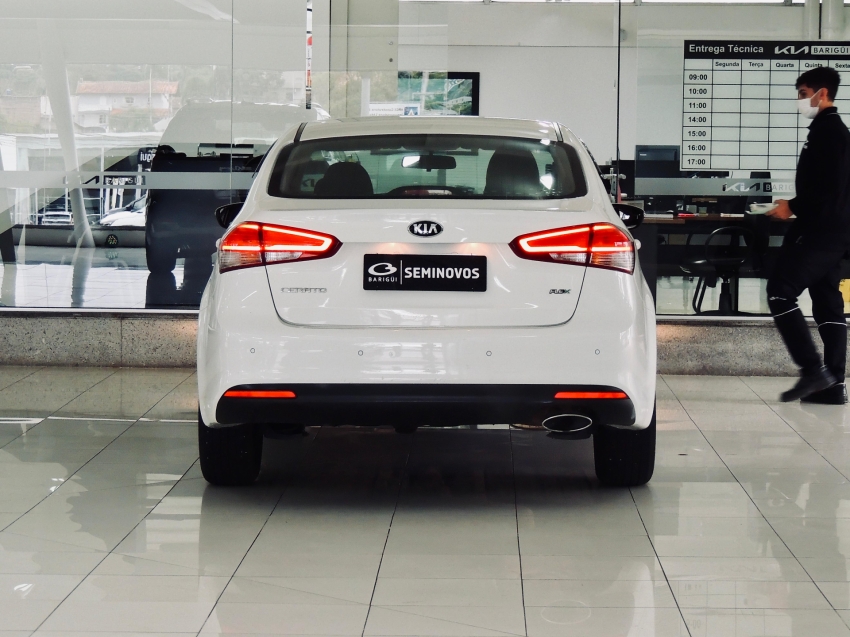 kia cerato 1.6 flex automatico 2018